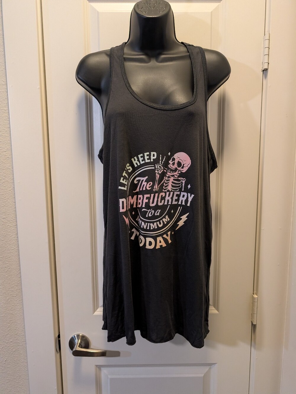 Plus Size Graphic Tank